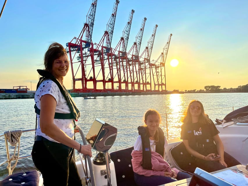 "After Work" - Sailing-Yacht Cruising Event, Hamburg/Elbe - Where You Meet at City Sporthafen Hamburg, and Why It Matters