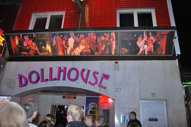 Ahoy St.Pauli at night - the legendary Kieztour - Language, private tour feel, and who this tour suits best