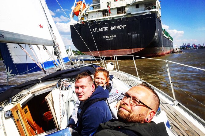 Authentic Sailingtrip "To the Gates of Hamburg" from Wedel - Key things you will love about this Elbe sailing trip