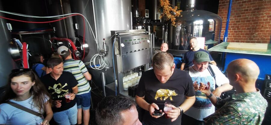 Craft beer tour/beer tour Hamburg - Price check: is $40 per person fair for a 3-hour craft beer experience?