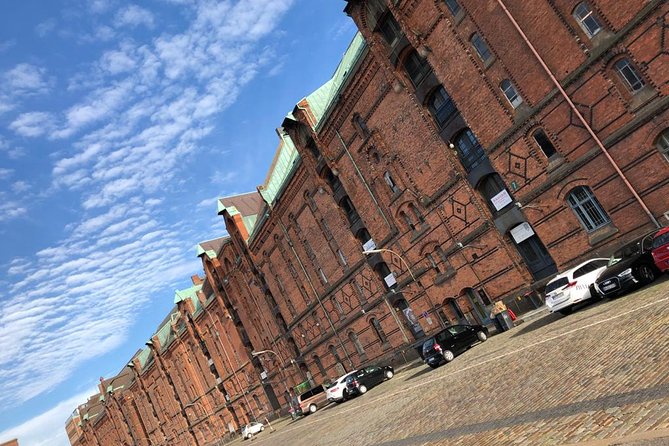 Elbe Philharmonic Hall, HafenCity and Speicherstadt tour - Elbphilharmonie: The Modern Landmark Built on Old Warehouse Bones