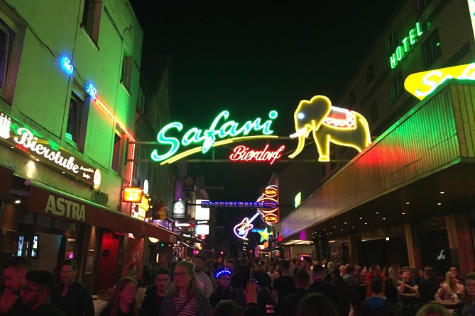 English guided Tour of the "Sinful Mile" Reeperbahn and Red Light District - Drinks and shots included, how to use them wisely