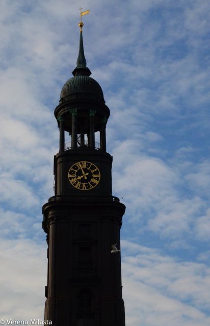 English Hamburg City Center Pay-What-You-Want Walking Tour - Medieval Churches and the Small Treasures You Can Actually Spot