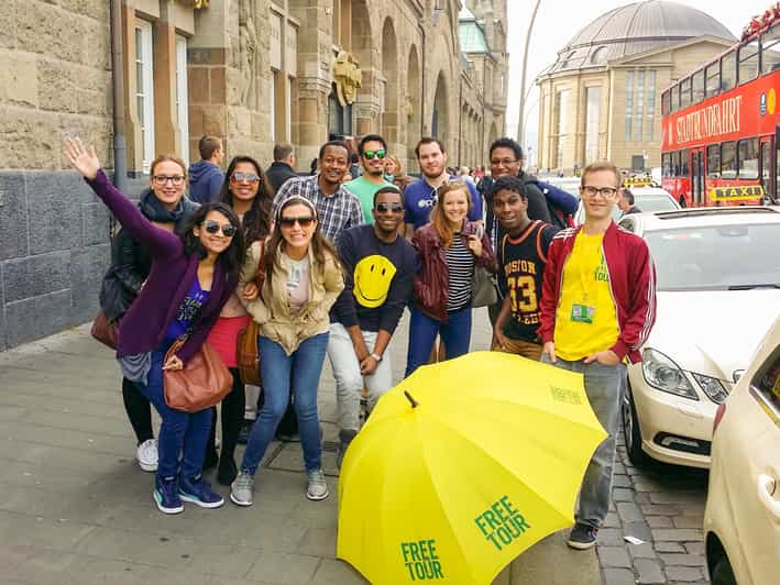 English Harbor&St. Pauli Pay-What-You-Want Walking Tour - The ferry and Sunday-morning Fish Market energy