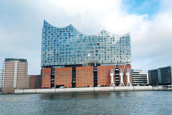 Free Tour: History of the Port, Red Light District and the Beatles - Stop 5: Beatles-Platz, a Short Stop With a Purpose