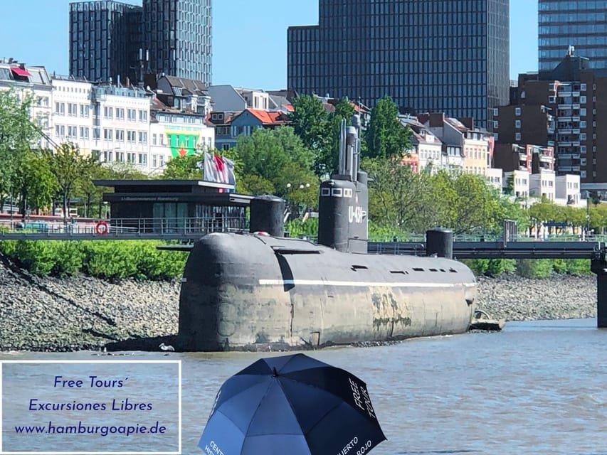 Free Tour: Port, Red Light District and Beatles. You decide how much to pay at the end - Meeting point timing: Landungsbrücken at 17:30