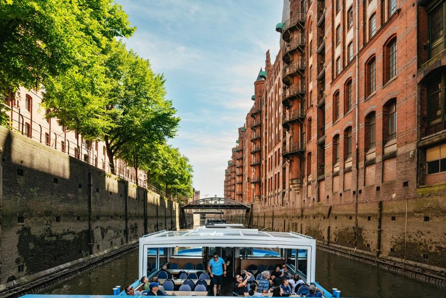 Hamburg: 1.5-Hour Harbor and Speicherstadt Day Cruise - Why Hamburg Harbor Feels Made for a Boat Cruise