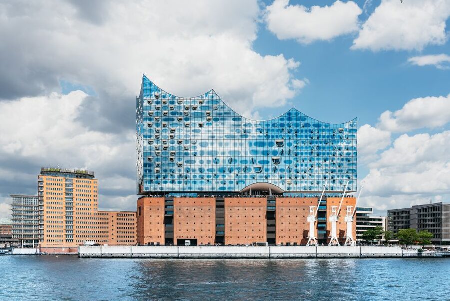 Hamburg: 1-Hour Harbor Sightseeing Cruise with HafenCity - HafenCity and Speicherstadt: When Water Levels Decide the Route