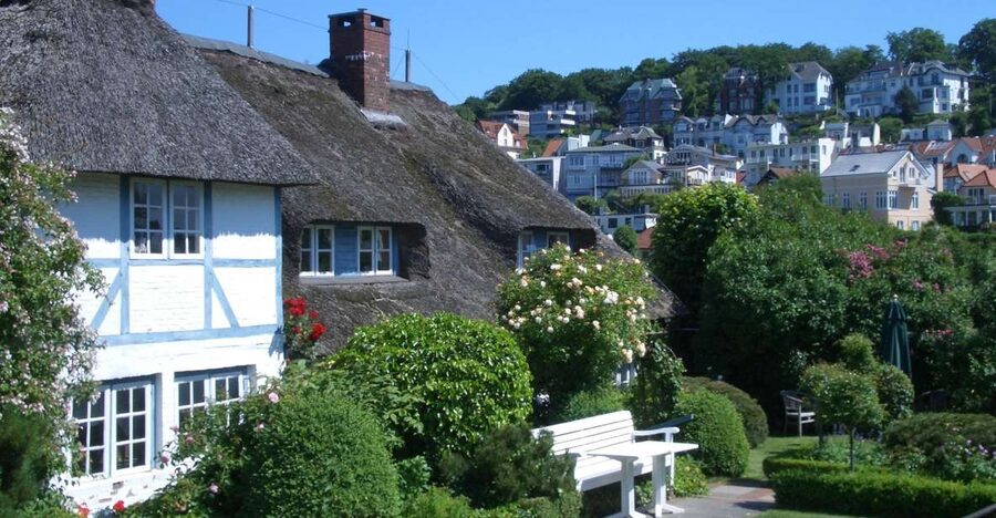 Hamburg: 2-Hour Blankenese Walking Tour - Key things to know before you go