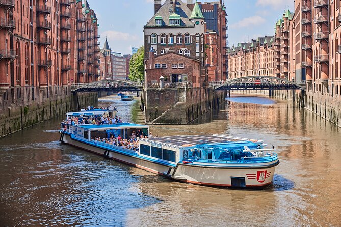 Hamburg: 2-Hour Harbor Cruise - Why this Hamburg harbor cruise makes the city click