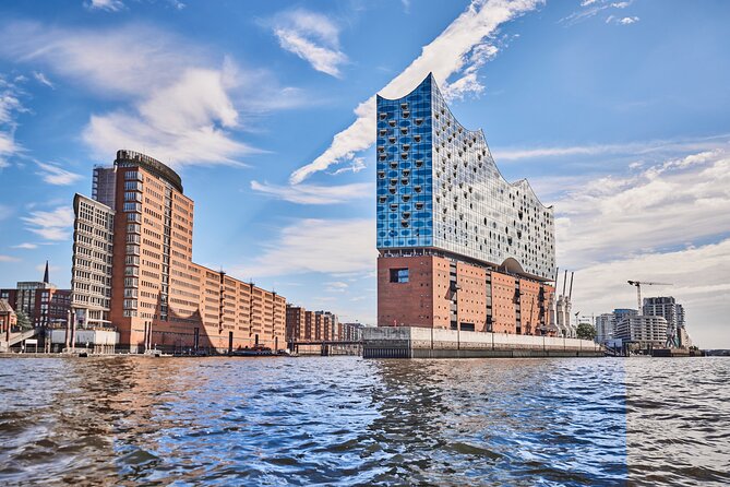 Hamburg: 2-Hour Harbor Cruise - HafenCity and the Elbphilharmonie: modern Hamburg at water level