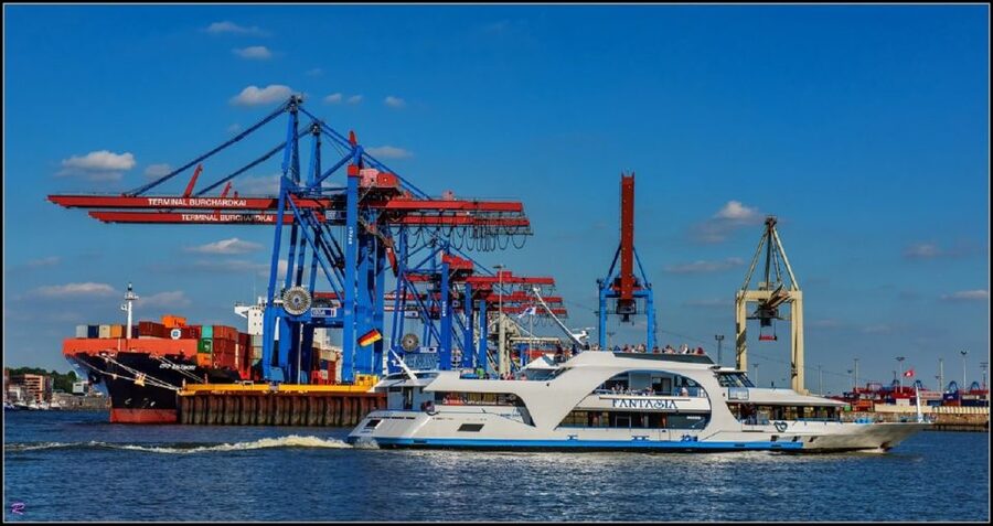 Hamburg: 2-Hour Sightseeing Cruise to Blankenese - Why This 2-Hour Elbe Cruise Feels Like a Best-Of Hamburg Mix