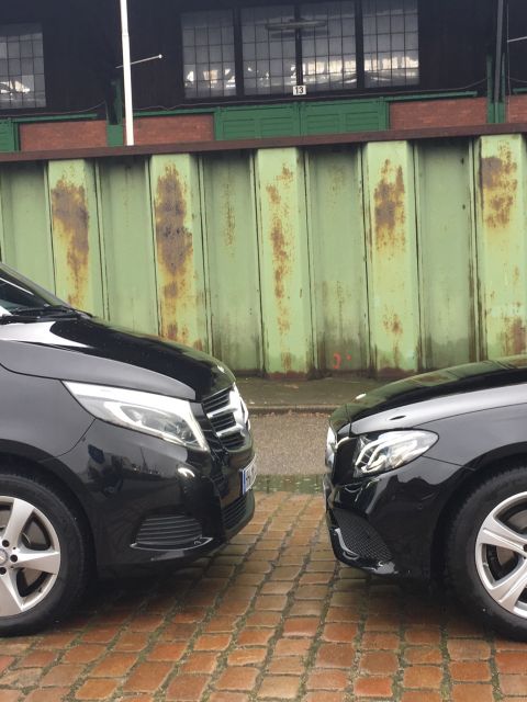 Hamburg: 3-Hour Limousine Tour with Driver-Guide - Private limousine comfort, tight-time focus, and why it works in 3 hours