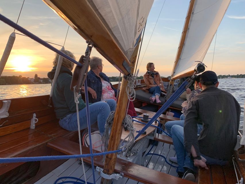 Hamburg: Alster River Sailboat Tour with Sundowner - Why a wooden cutter sundowner feels special on the Alster