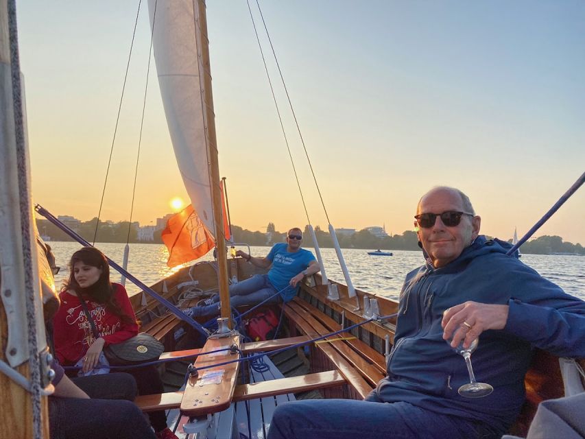 Hamburg: Alster River Sailboat Tour with Sundowner - Weather rules and packing tips that actually matter on the Alster