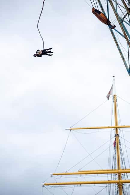 Hamburg: Bungee Jumping 50 Meters High over the Harbor - Price of $147: does this feel like value in Hamburg?