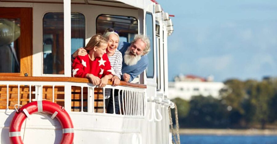 Hamburg: City Cruise on Alster Lake - Key things to know before you step aboard