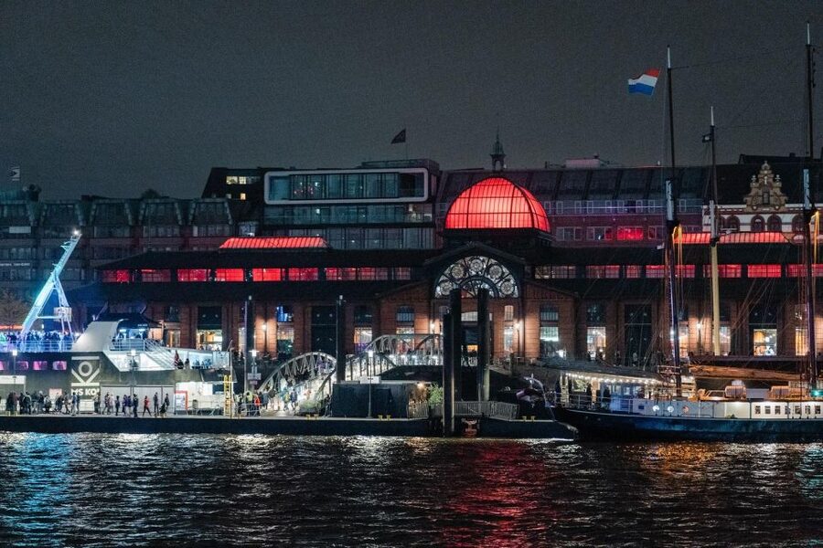 Hamburg Combi: 1,5h Evening Cruise & 2h Reeperbahn Tour - Timing and where you meet: avoiding the two most common mistakes