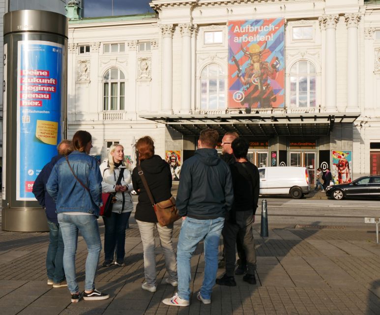 Hamburg: Culinary Insider Tour of St. Georg - Finding your meeting spot near Ohnsorg Theater