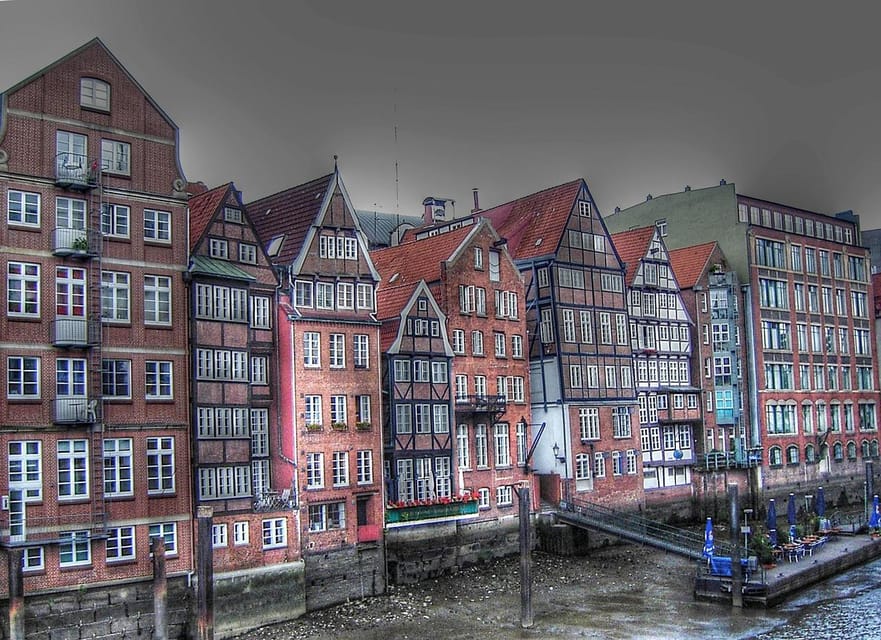 Hamburg: Discover Hamburg from landmark to landmark - Who this tour fits best
