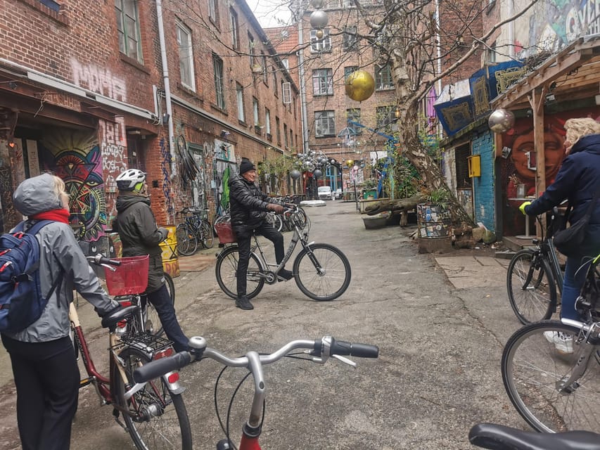Hamburg: Downtown, Alster & Creative Neighborhoods by Bike - Why This Hamburg Bike Route Feels Like Two Cities in One