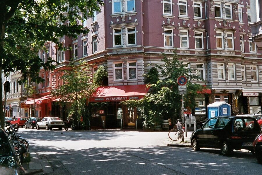 Hamburg: Downtown, Alster & Creative Neighborhoods by Bike - Neustadt: A Short Visit That Breaks the Ride Rhythm