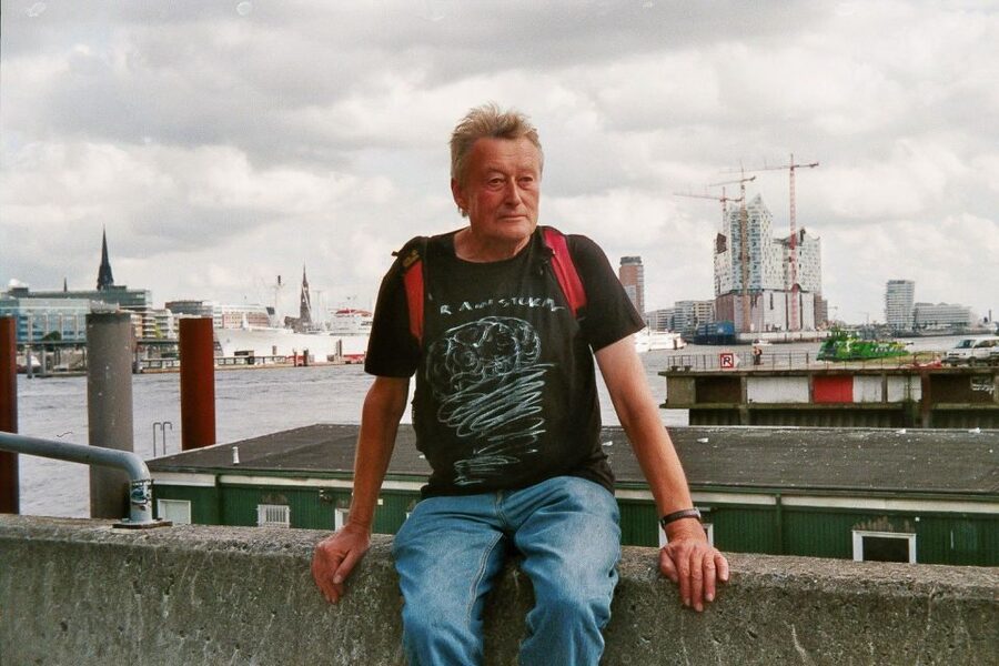Hamburg: Downtown, Alster & Creative Neighborhoods by Bike - Inner Alster Lake Under the Lombard Bridge: Upscale Views Plus a Different Human Story