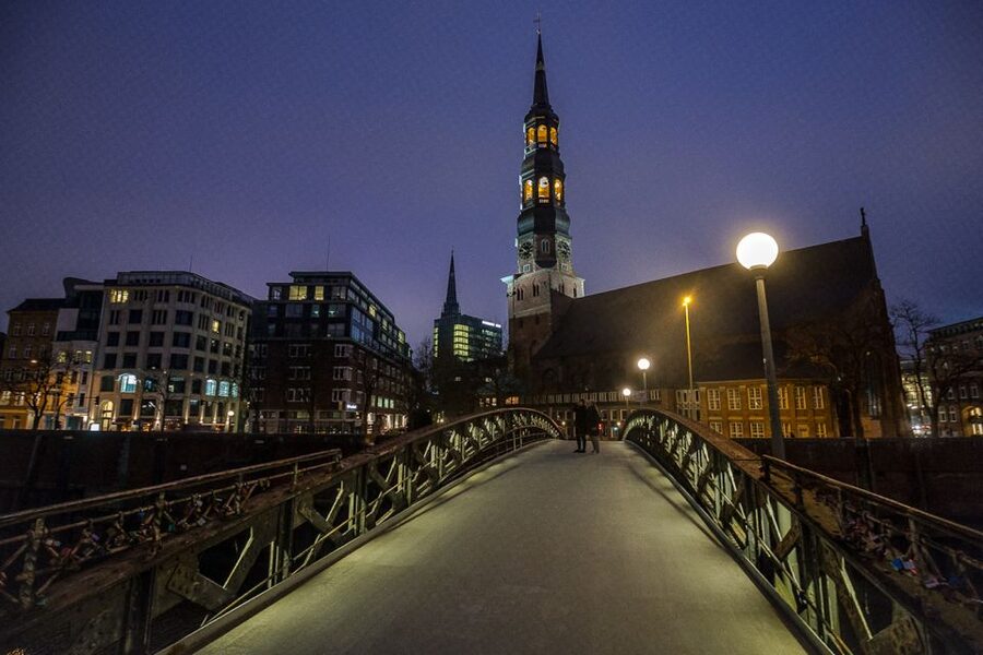 Hamburg: Eerie Speicherstadt Tour - The dark stories you’ll hear, and why they work on a walking tour