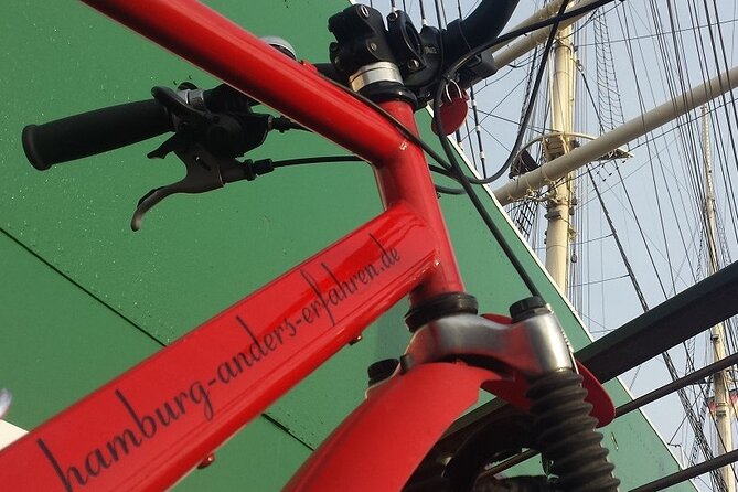hamburg Experienced differently with wish rental bike relaxed enjoy - Chilehaus to Altstadt: starting with shipping power and old Hamburg photos