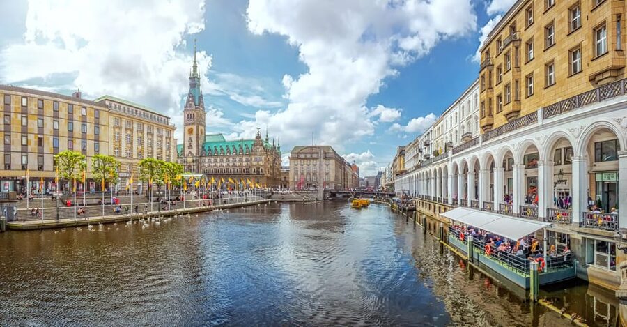 Hamburg: Guided Bike Tour - HafenCity architecture and why modern Hamburg belongs on the same ride