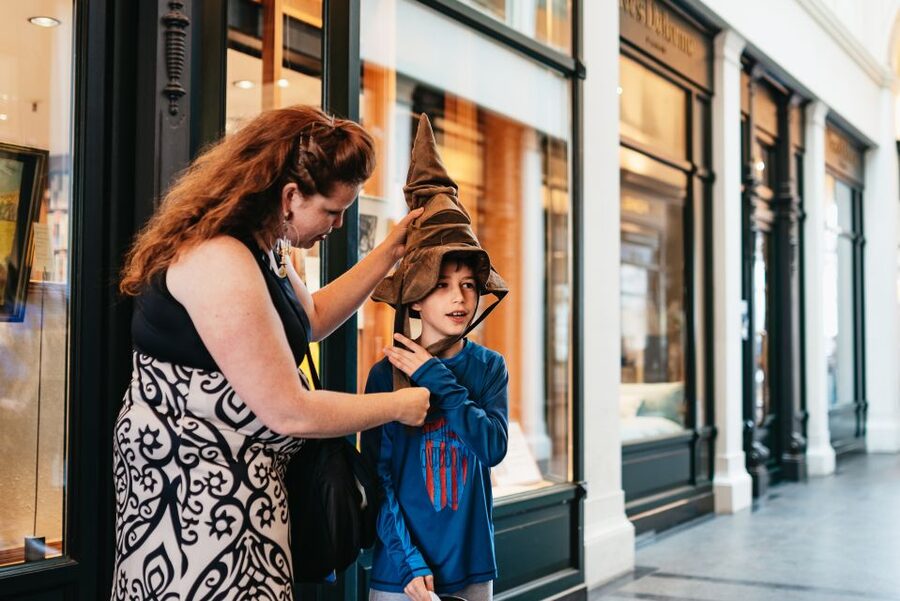 Hamburg: Guided Walking Tour for Magic Fans - $23 for a 2-Hour Magic Walk: Where the Value Really Comes From