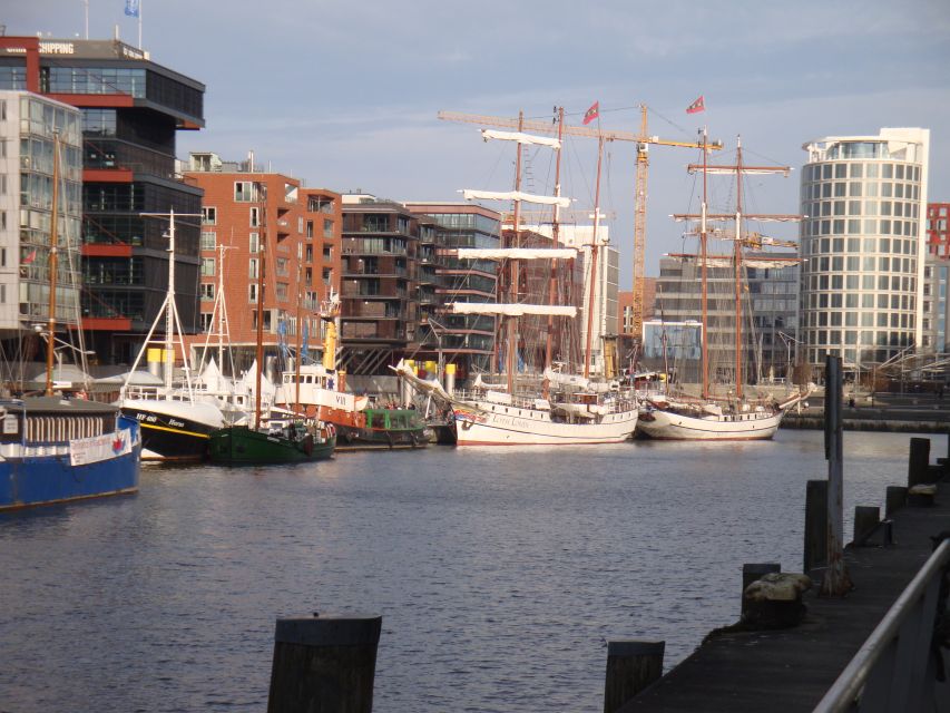 Hamburg Harbor: 3.5-Hour Guided Tour by Bike - HafenCity and the Elbphilharmonie zone: modern Hamburg, up close