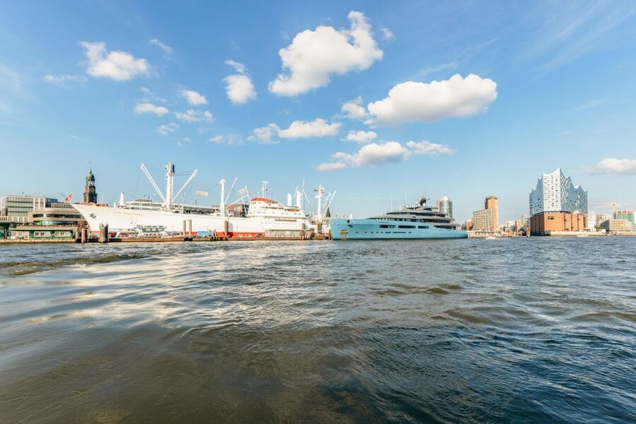 Hamburg: Harbor Cruise with Wine and Cheese - Language Reality: German Commentary and the English-Speaker Workaround