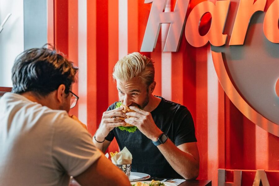 Hamburg: Hard Rock Cafe Skip-the-Line Meal - Key points before you go