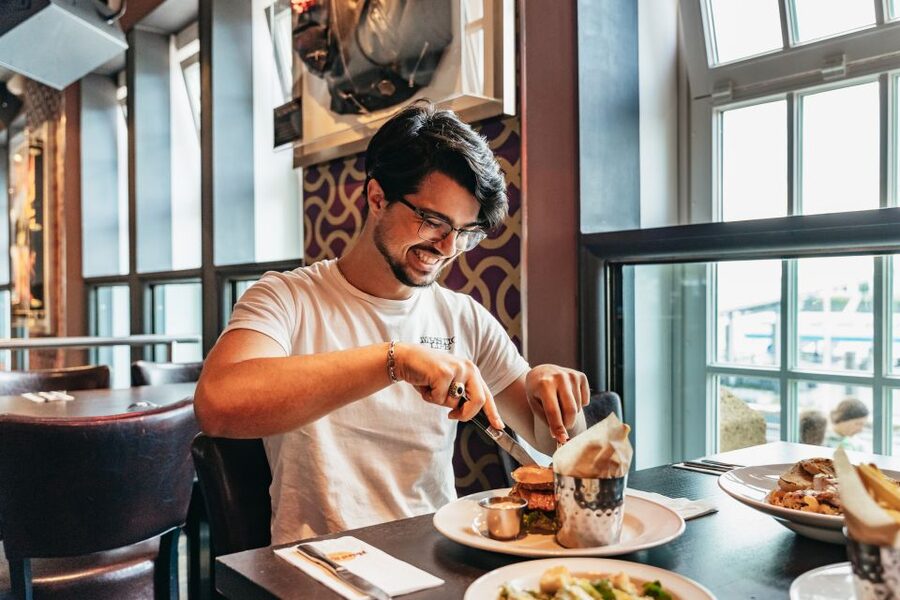 Hamburg: Hard Rock Cafe Skip-the-Line Meal - Should you book the Hard Rock Cafe Hamburg skip-the-line meal?