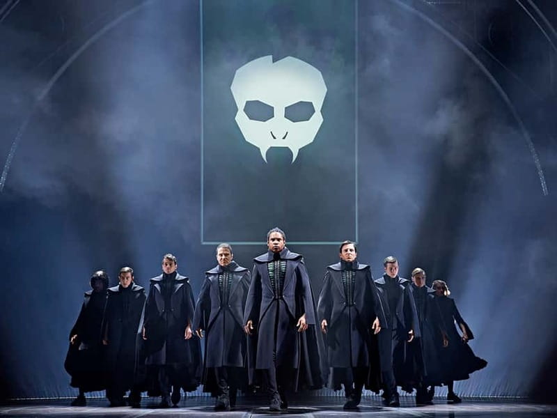 Hamburg: Harry Potter and the Cursed Child Theater - Language in Hamburg: German-language theater without losing the plot