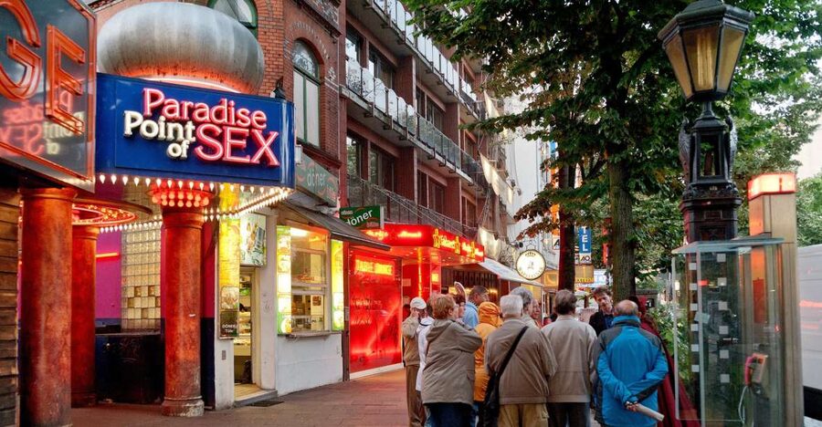 Hamburg: Historical Tour of the St. Pauli Sex Work District - Where You Start: Davidwache Meets the Real St. Pauli Streets