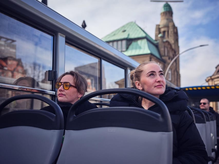 Hamburg: Hop-On Hop-Off Bus City Tour - Line F - Stops 08 and 10: City Hall, Reesendamm, and City Hall Market shopping time