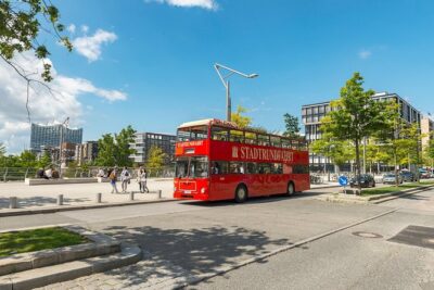 Hamburg Hop-on-Hop-off Tour, Harbor and Lake Alster Cruise
