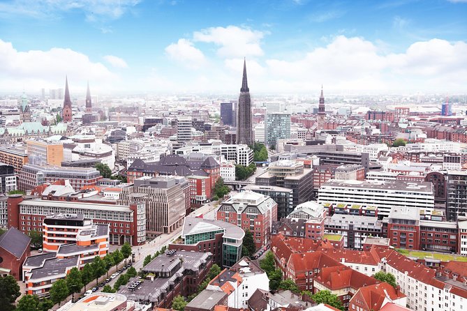 Hamburg Like a Local: Private and Personalized Experience (3hrs) - St Pauli and Reeperbahn Energy: A Night-Forward Look at Local Culture