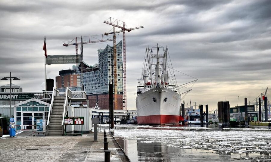Hamburg : Line G Hop-On Hop-Off Sightseeing Tour - The audio guide, and how to use it