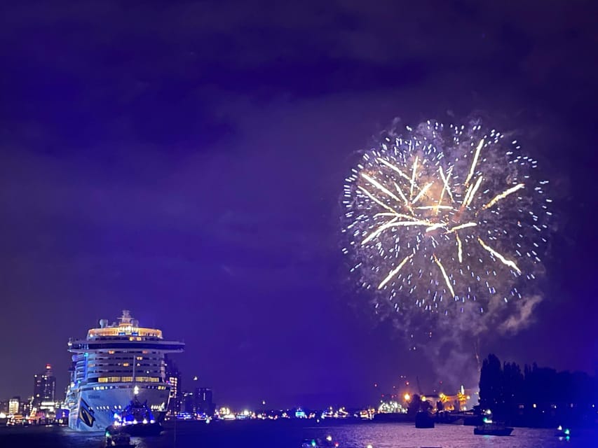 Hamburg: New Years Eve Harbour Cruise - Price and value: is $78 worth it on New Year’s Eve night?