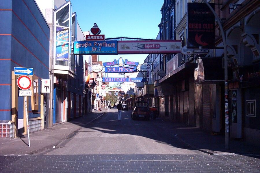 Hamburg: Private 75-Minute Tour of St. Pauli - The 75-minute route: where you start and how the tour moves