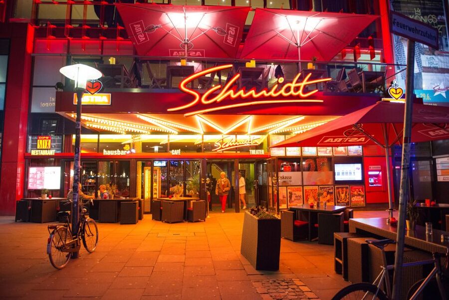 Hamburg: Private Tour Red Light District Walking Tour - Price and value for a private group up to 15