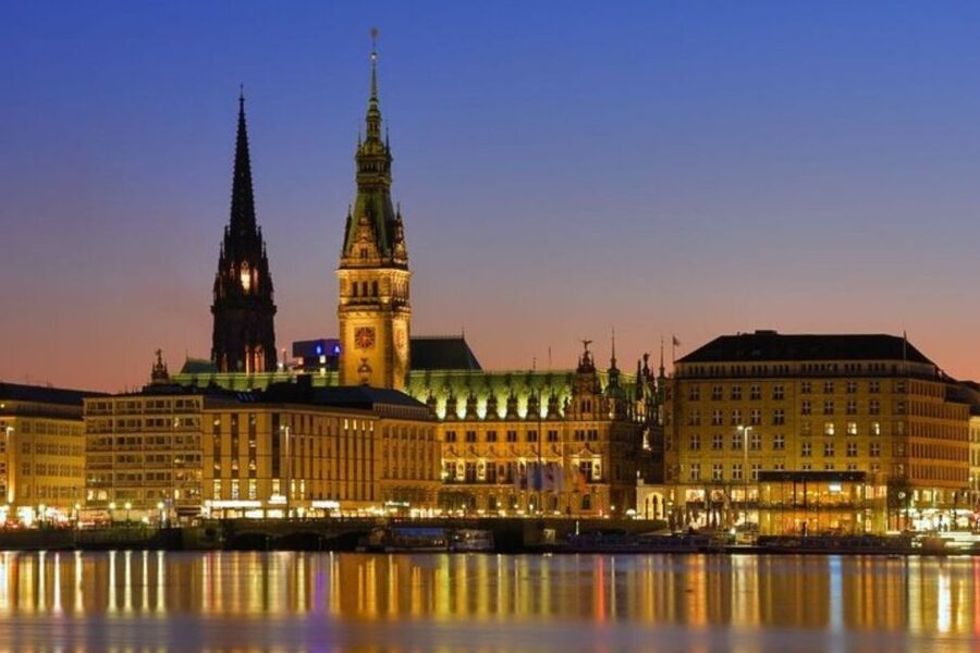 Hamburg : Private Walking Tour With A Guide (Private Tour) - Your Guide Personalizes the Route Around Your Interests