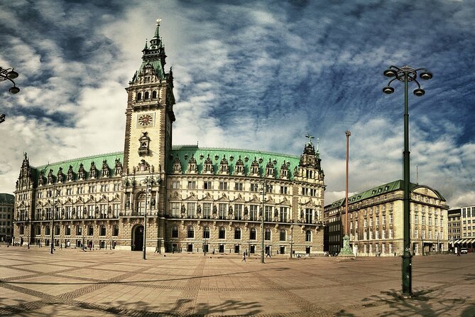 Hamburg Private Walking Tour with a Local - Who should book this private Hamburg local walk