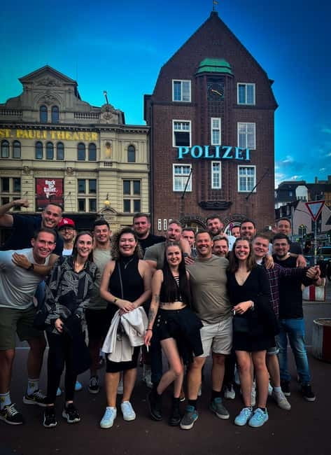 Hamburg: Pubcrawl & Nightlife Tour auf St.Pauli - The guides: Stephan and Paul, and what they do for your night