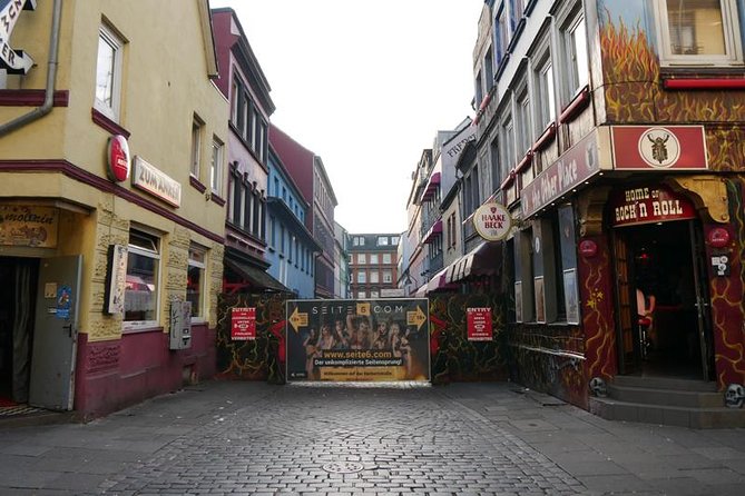 Hamburg: Red- & Bluelight - Private guided Reeperbahn Tour - Price and group size: is $289.65 actually good value?