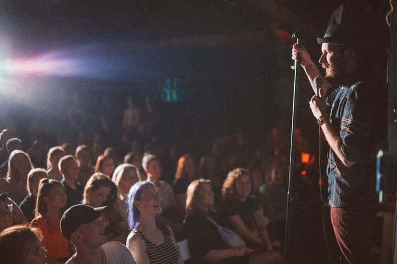 Hamburg: Reeperbahn Comedy Club - How the lineup works, and what to do if one set misses