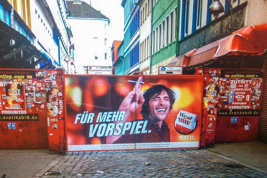 Hamburg: Reeperbahn Quickie, The Short & Sexy St. Pauli Tour - Reeperbahn Walk: Clubs, StarClub Lore, and Real Street Stories